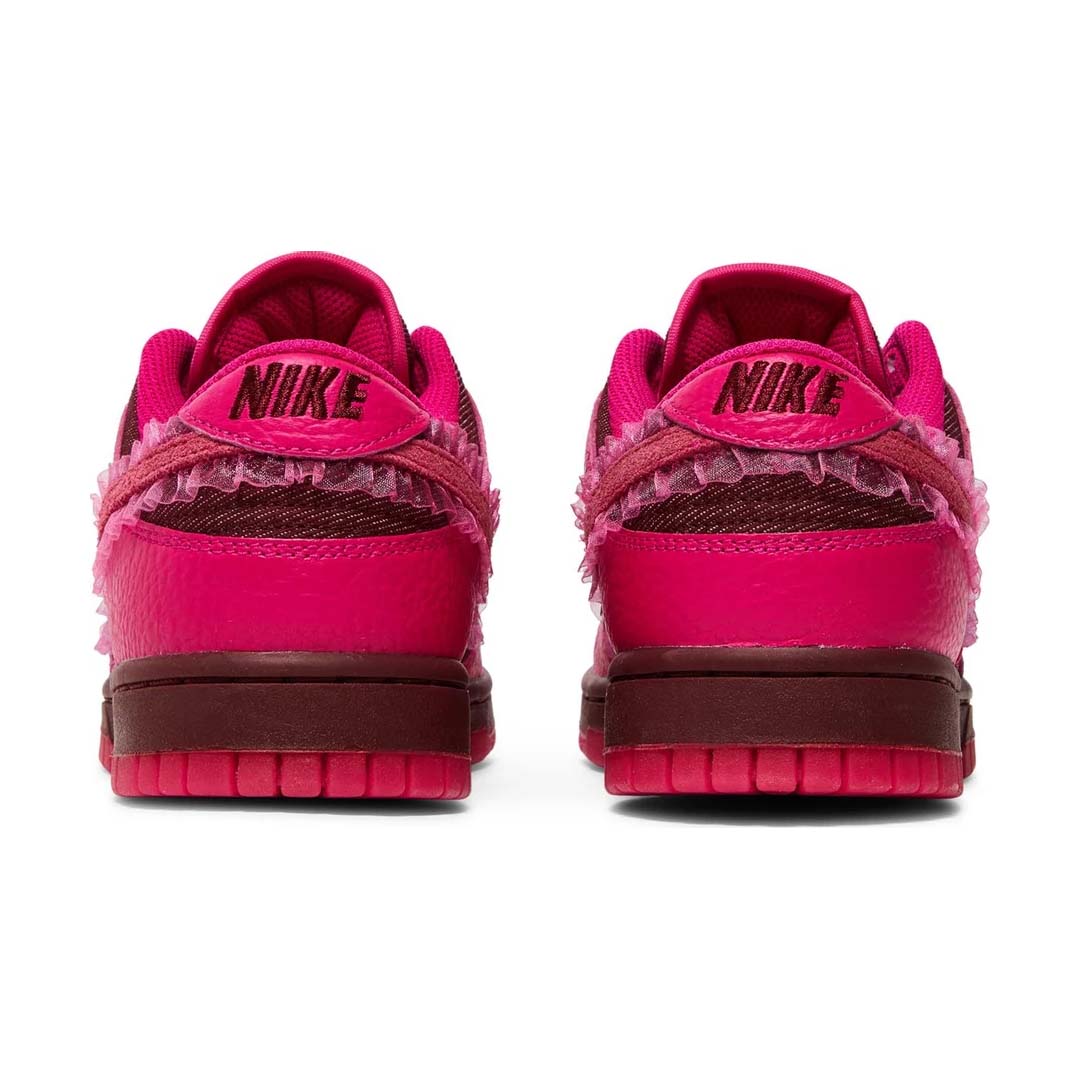 Nike Dunk Low Valentines UK8