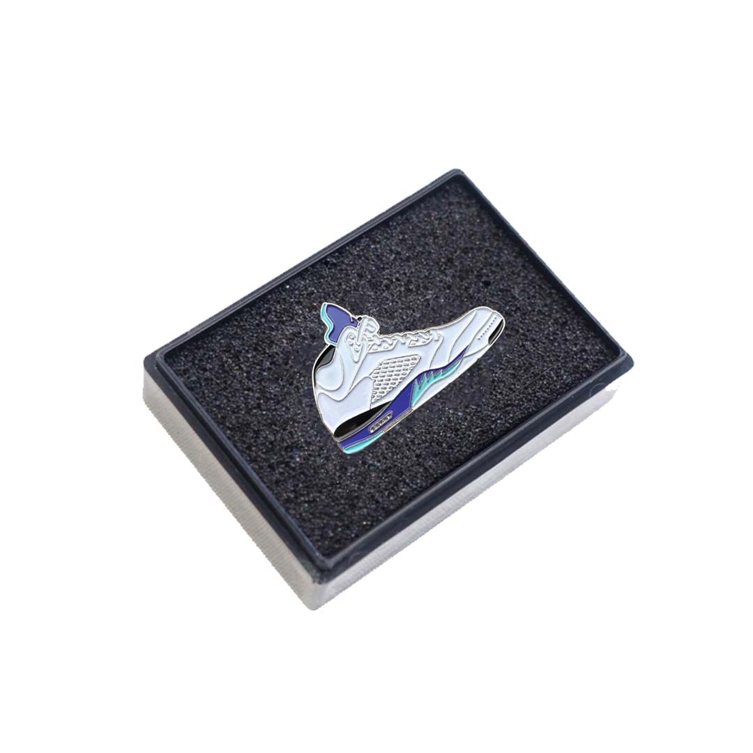 Jordan 5 Grape Pin Badge