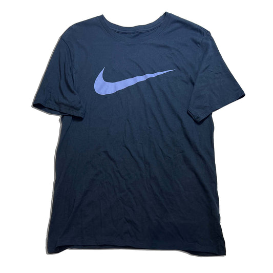 Nike Swoosh T-Shirt - Large